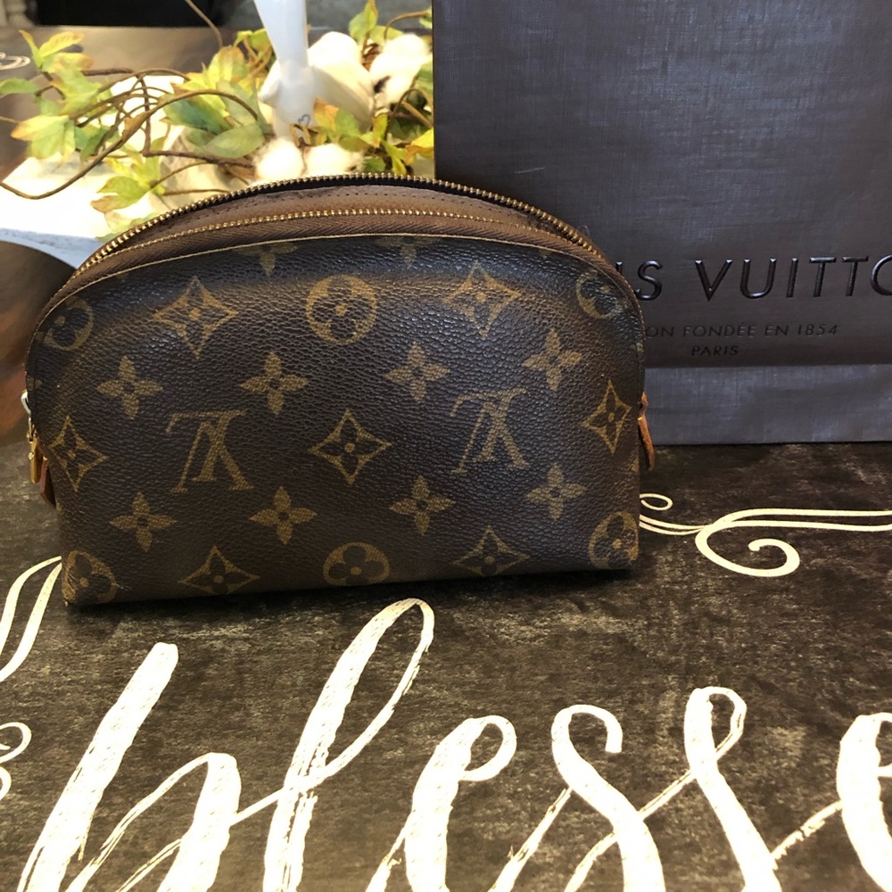 Louis Vuitton make up bag